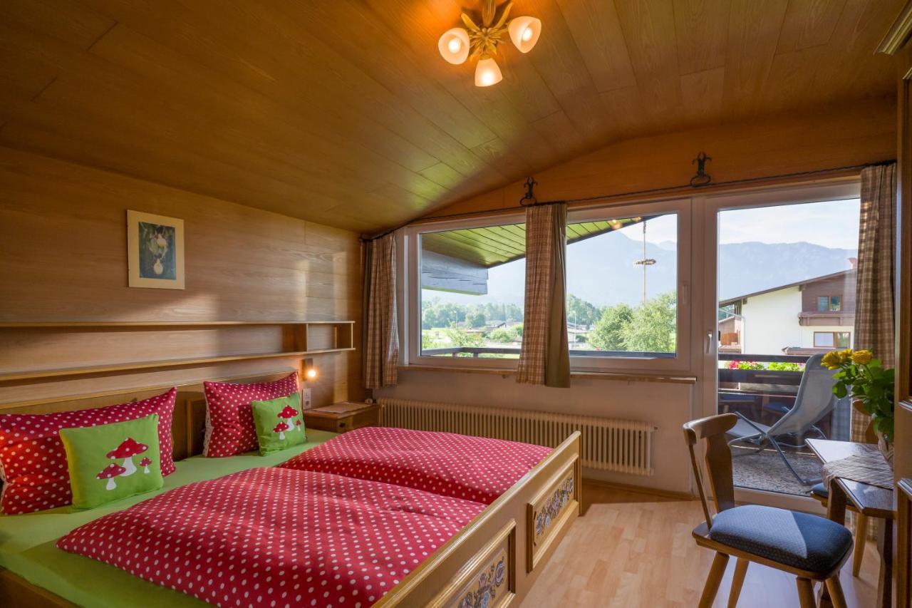 Tirol Appartements Schwaiger Niederndorf  Экстерьер фото